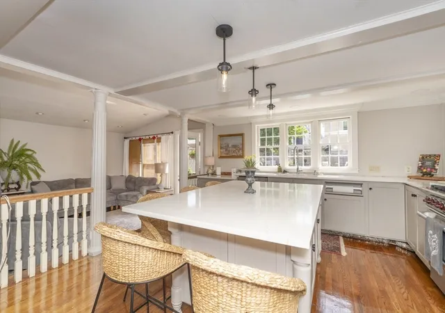 4th image of 64 Prospect St, Newburyport, MA 01950 | MLS# 73522055