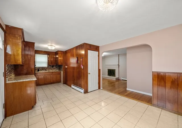 2nd image of 33 Cross St, Brockton, MA 02301 | MLS# 73563279