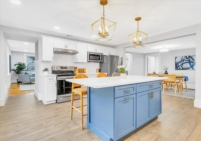 Homes for sale in Salem, MA | 42 School St #2, Salem, MA 01970 | MLS# 73528008