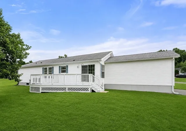 5th image of 6406 Oak Point, Middleboro, MA 02346 | MLS# 73554455