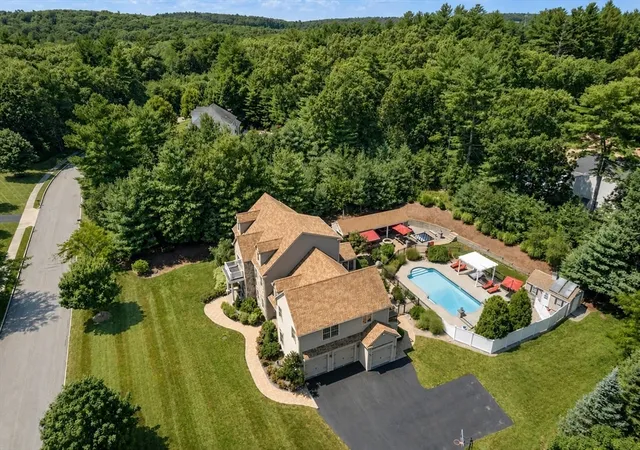 2nd image of 50 Opal Circle, Franklin, MA 02038 | MLS# 73561595