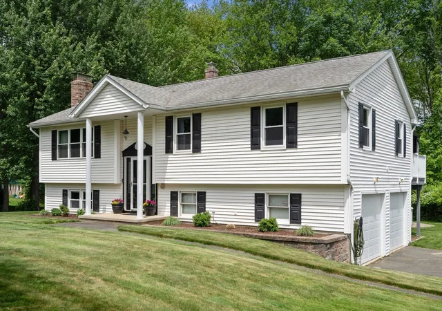 Homes for sale in West Springfield, MA | 42 Allison Lane, West Springfield, MA 01089 | MLS# 73529983