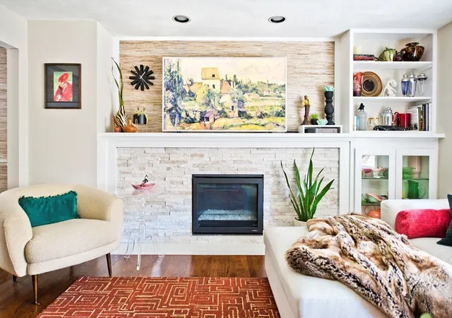 1st image of 16 Warren Ave #16, West Newton, MA 02465 | MLS# 73549957
