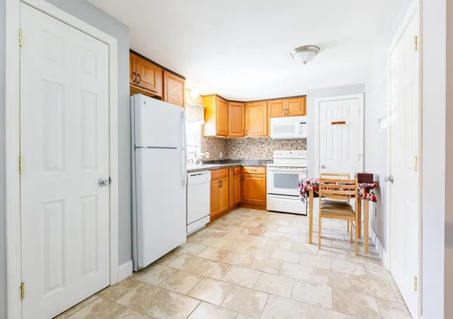 Homes for sale in Dudley, MA | 11 Wysocki Dr #36, Dudley, MA 01571 | MLS# 73538079