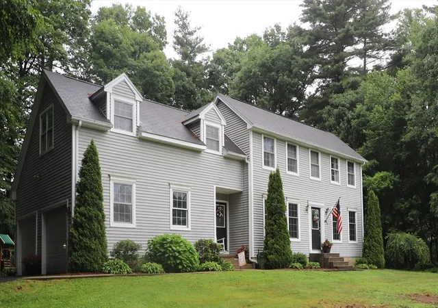 Homes for sale in Belchertown, MA | 30 Sylvan Circle, Belchertown, MA 01007 | MLS# 73545972