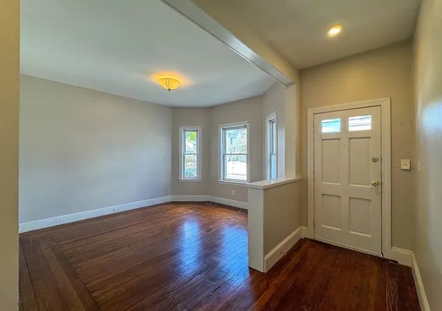 Listing Photo 5 - Condo for sale in building located at 123-125 Laurel St, Malden, MA 02148