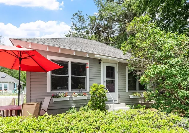 2nd image of 19 Popplestone Ln #19, Rockport, MA 01966 | MLS# 73542521