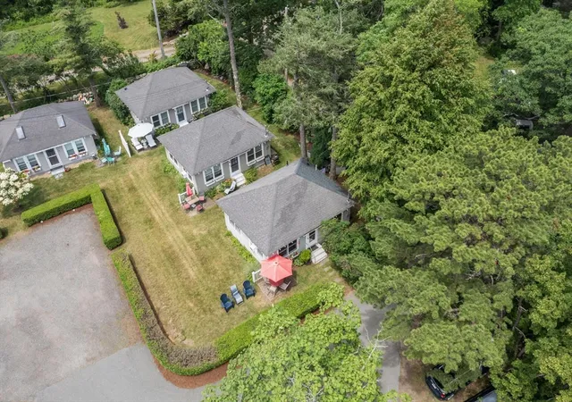 2nd image of 19 Popplestone Ln, Rockport, MA 01966