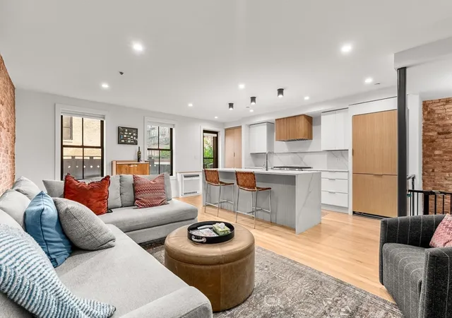 Photo 2 of Condo for sale at 680 Tremont St #1, Boston, MA 02118 | MLS# 73568580 | Listing updated on 2026-08-30