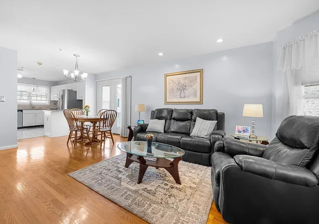 3rd image of 184 Hancock St, Everett, MA 02149