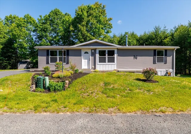Homes for sale in Athol, MA | 164 Robert Dr, Athol, MA 01331 | MLS# 73527512