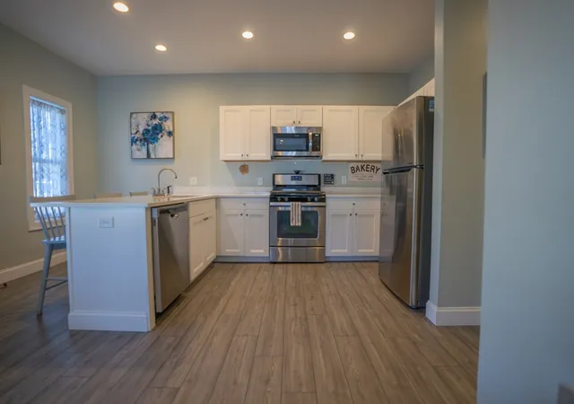 Listing Photo 5 - Condo for sale in building located at 278Th Ct St, Plymouth, MA 02360 - Unit #101