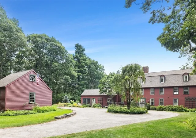2nd image of 112 Farm Rd, Sherborn, MA 01770 | MLS# 73563718