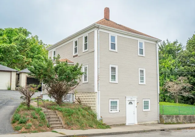 1st image of 218 Standish Ave, Plymouth, MA 02360 | MLS# 73567781