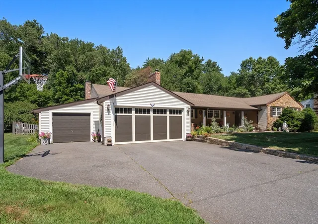 Photo 2 of Single family home for sale at 16 Burbank Ln, Lancaster, MA 01523 | MLS# 73552135 | Listing updated on 2026-09-21
