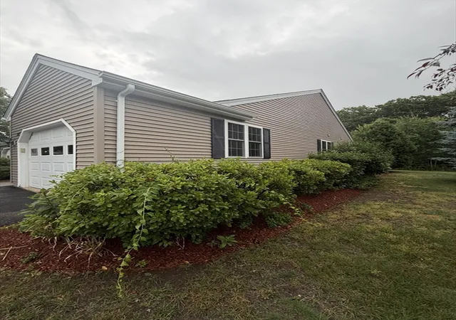 2nd image of 127 Caspian Way #0, Fitchburg, MA 01420 | MLS# 73540498