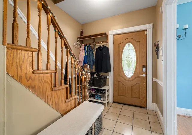 2nd image of 6 Houston St, Lynn, MA 01905 | MLS# 73550110
