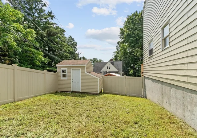 2nd image of 114 High St, Lawrence, MA 01841