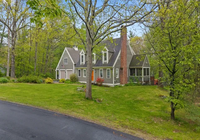 3rd image of 16 Elliott Road, Sterling, MA 01564 | MLS# 73529725