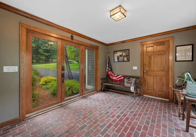 4th image of 16 Elliott Road, Sterling, MA 01564 | MLS# 73529725