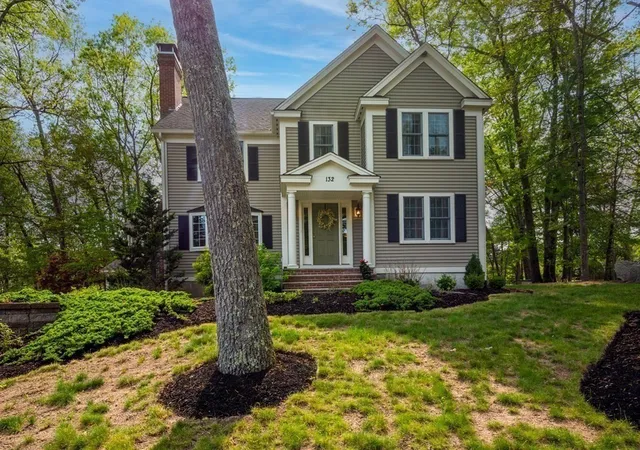 Homes for sale in North Reading, MA | 132 Central St, North Reading, MA 01864 | MLS# 73536813