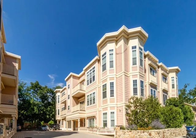 1st image of 61 Bolton Street #101, Cambridge, MA 02140 | MLS# 73553700