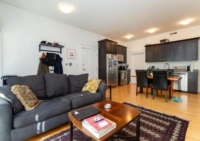 2nd image of 61 Bolton Street #101, Cambridge, MA 02140 | MLS# 73553700
