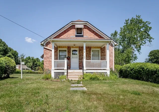 Homes for sale in Agawam, MA | 146 High Street, Agawam, MA 01001 | MLS# 73545434