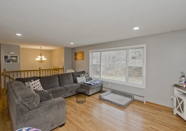 Homes for sale in Belchertown, MA | 206 Franklin Street, Belchertown, MA 01007 | MLS# 73488823