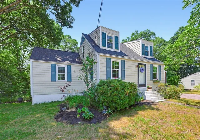 Homes for sale in North Attleboro, MA | 58 Johnson St, North Attleboro, MA 02760 | MLS# 73546734