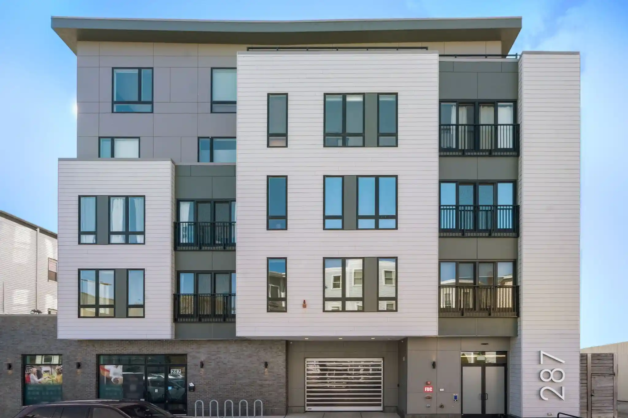 Photo 1 of Sale Pending at 287 Maverick St #309, Boston, MA 02128 | MLS# 73590661 | Listing updated on 2026-10-22