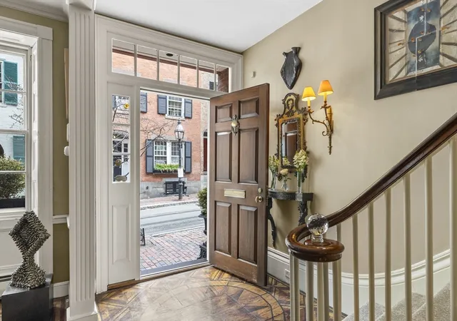 Photo 3 of Single family home for sale at 52 Pinckney St, Boston, MA 02114 | MLS# 73511019 | Listing updated on 2026-05-10