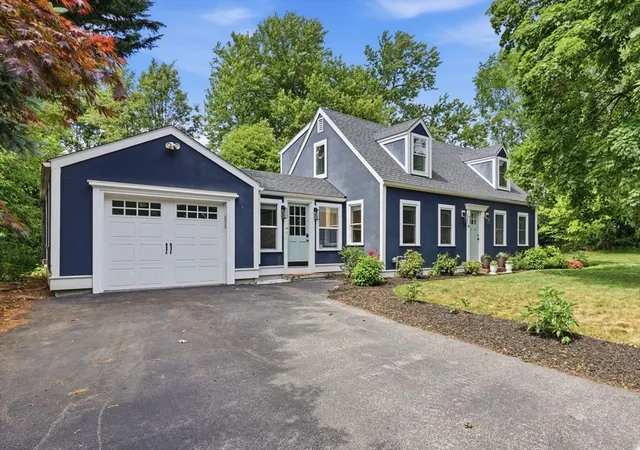 Photo 1 of Sale Pending at 16 Lincoln Ave, Plainville, MA 02762 | MLS# 73562304 | Listing updated on 2026-08-19