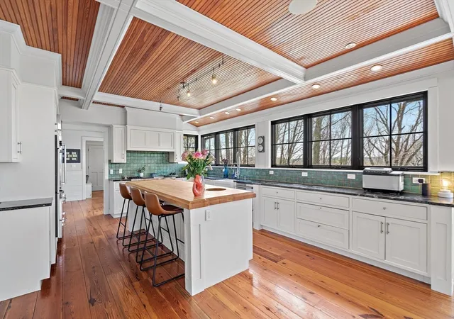 Photo 4 of Single family home for sale at 152 Partridge Ln, Concord, MA 01742 | MLS# 73506023 | Listing updated on 2026-09-15