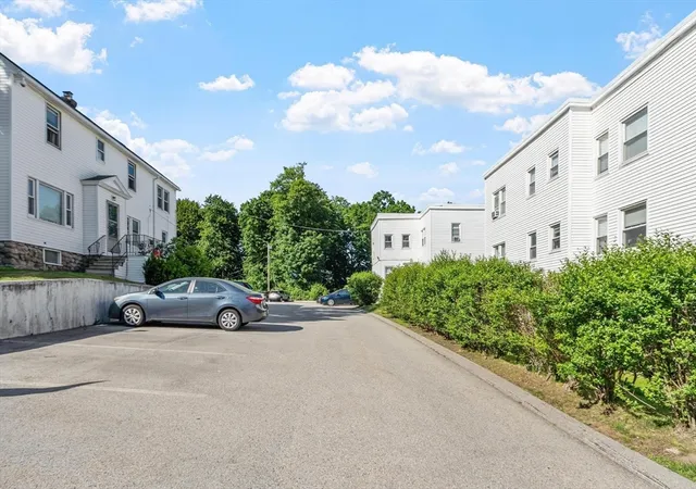 3rd image of 3 Ureco Ter Portfolio, Worcester, MA 01602 | MLS# 73546527