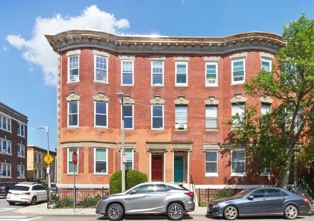 Listing Photo 2 - Condo for sale in building located at 88 Florida St, Boston, MA 02124 - Unit #2