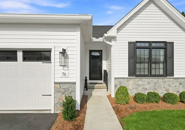 Photo 2 of Sale Pending at 76 Villa Dr #76, Agawam, MA 01030 | MLS# 73569483 | Listing updated on 2026-09-15