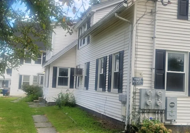 3rd image of 455-461 Andover St, Lawrence, MA 01843 | MLS# 73559761
