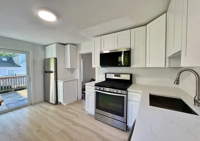 Homes for sale in Weymouth, MA | 740-742 Main St, Weymouth, MA 02190 | MLS# 73536885