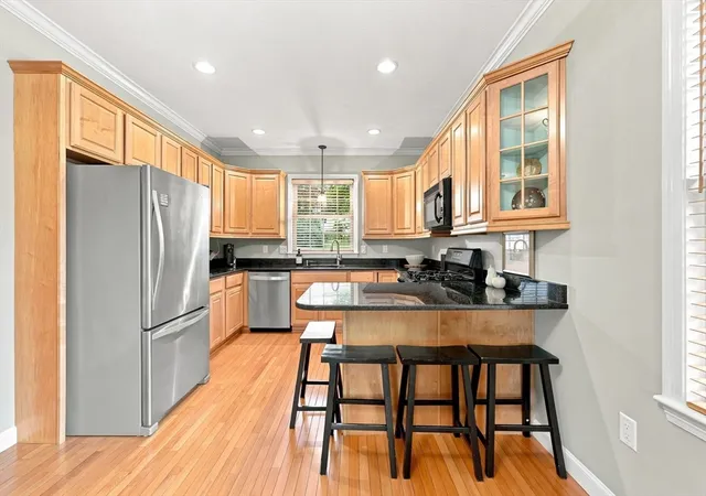 4th image of 222 Mendon Street, Hopedale, MA 01747 | MLS# 73567750