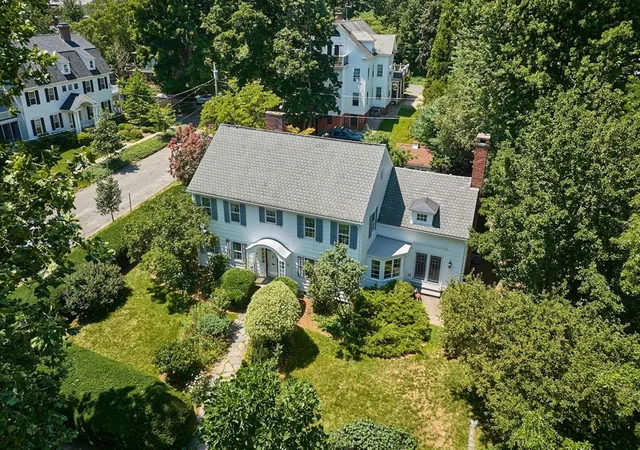 Photo 1 of Single family home for sale at 15 Barrett Pl, Northampton, MA 01060 | MLS# 73553942 | Listing updated on 2026-10-01