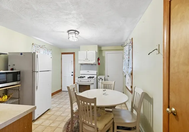 Homes for sale in Everett, MA | 59 Woodville St, Everett, MA 02149 | MLS# 73513543