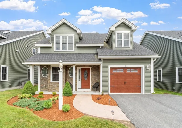 1st image of 15 Jaclyn's Way #11, Billerica, MA 01862 | MLS# 73534924