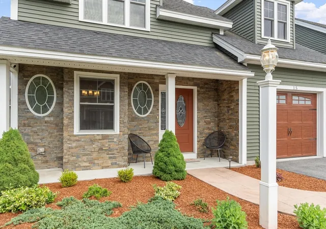 2nd image of 15 Jaclyn's Way #11, Billerica, MA 01862 | MLS# 73534924