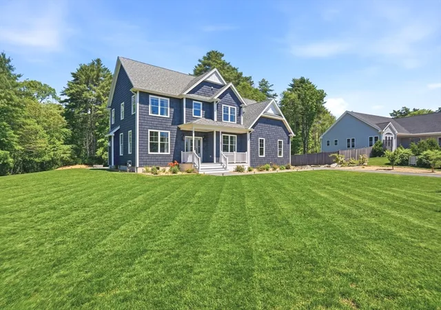2nd image of 1 Park Ln, Mattapoisett, MA 02739 | MLS# 73533492
