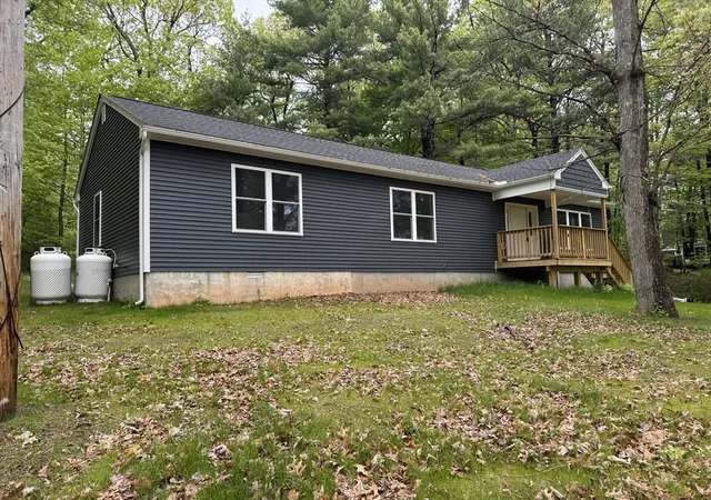 Homes for sale in East Longmeadow, MA | 132 Kibbe Rd, East Longmeadow, MA 01028 | MLS# 73524984