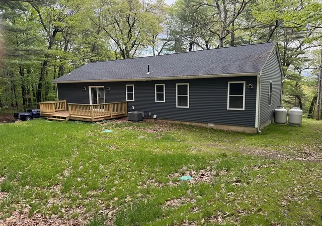 Homes for sale in East Longmeadow, MA | 132 Kibbe Rd, East Longmeadow, MA 01028 | MLS# 73524984