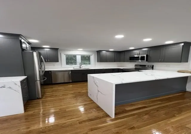 2nd image of 150 Goldsmith St, Littleton, MA 01460 | MLS# 73549340