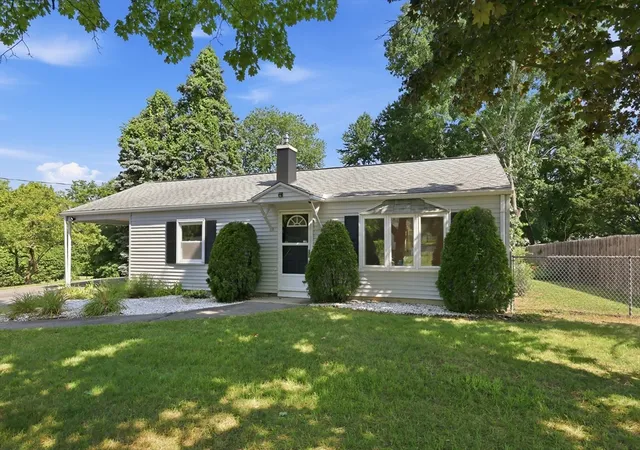 Homes for sale in Springfield, MA | 60 Keddy Street, Springfield, MA 01109 | MLS# 73544361