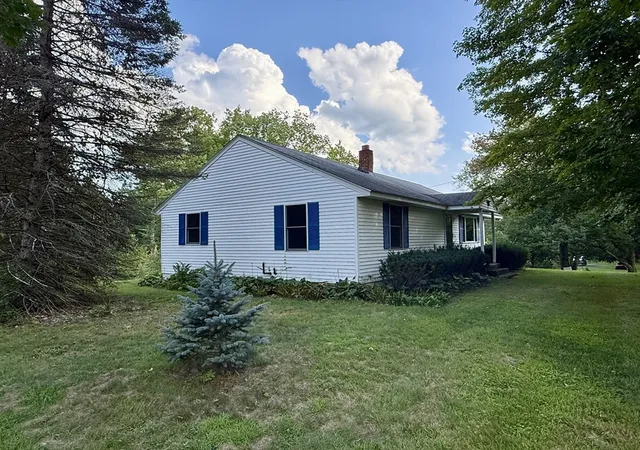 Photo 4 of Sale Pending at 75 Dugan Rd, Ware, MA 01082 | MLS# 73569285 | Listing updated on 2026-09-15